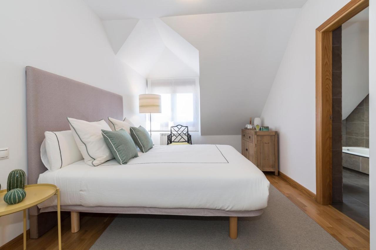 Apartamento Boutique Con Terraza Y Vistas Al Mar. Porto Vilanova 阿罗萨新镇 外观 照片