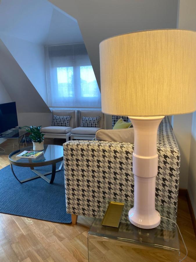 Apartamento Boutique Con Terraza Y Vistas Al Mar. Porto Vilanova 阿罗萨新镇 外观 照片