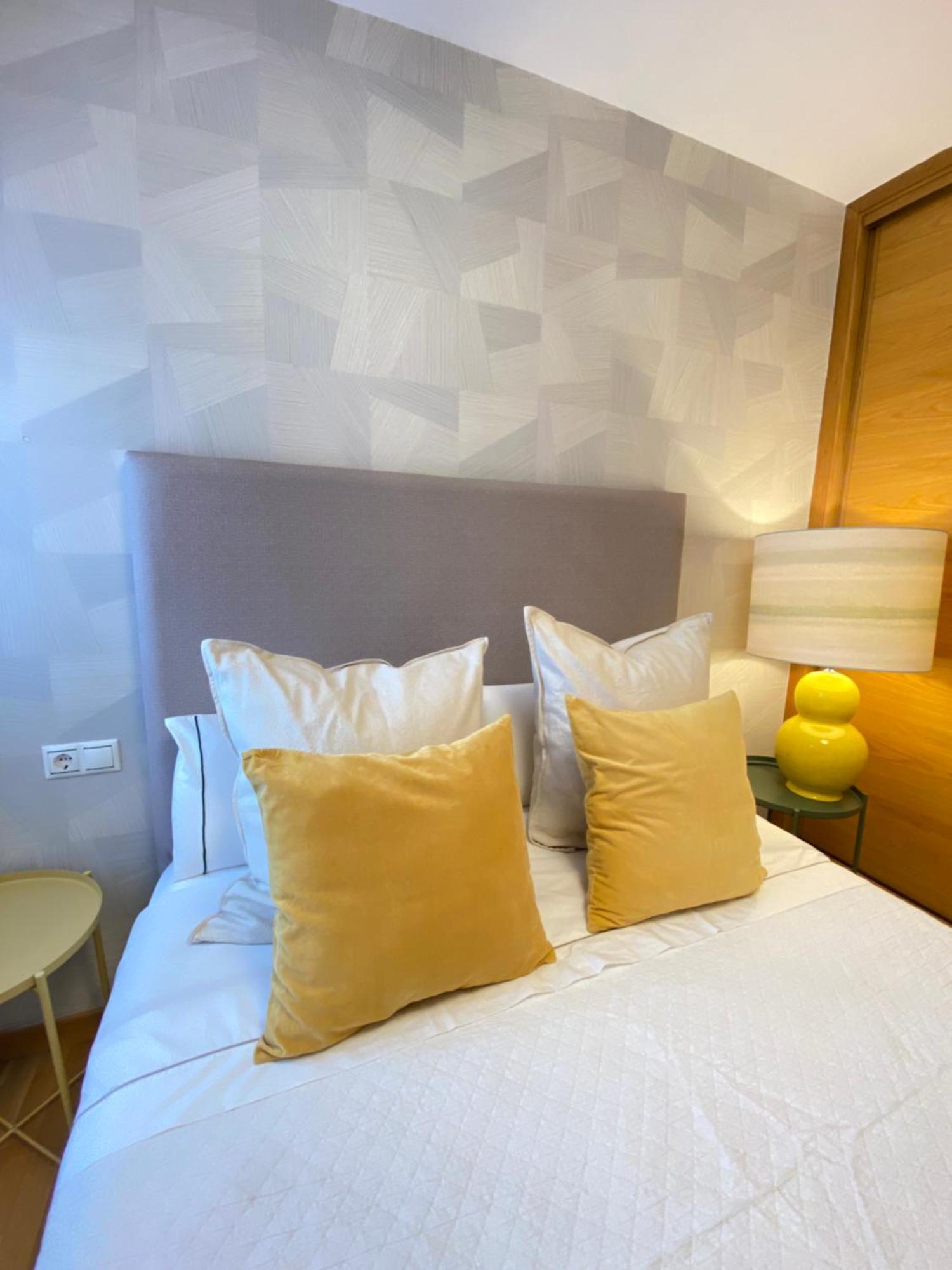 Apartamento Boutique Con Terraza Y Vistas Al Mar. Porto Vilanova 阿罗萨新镇 外观 照片