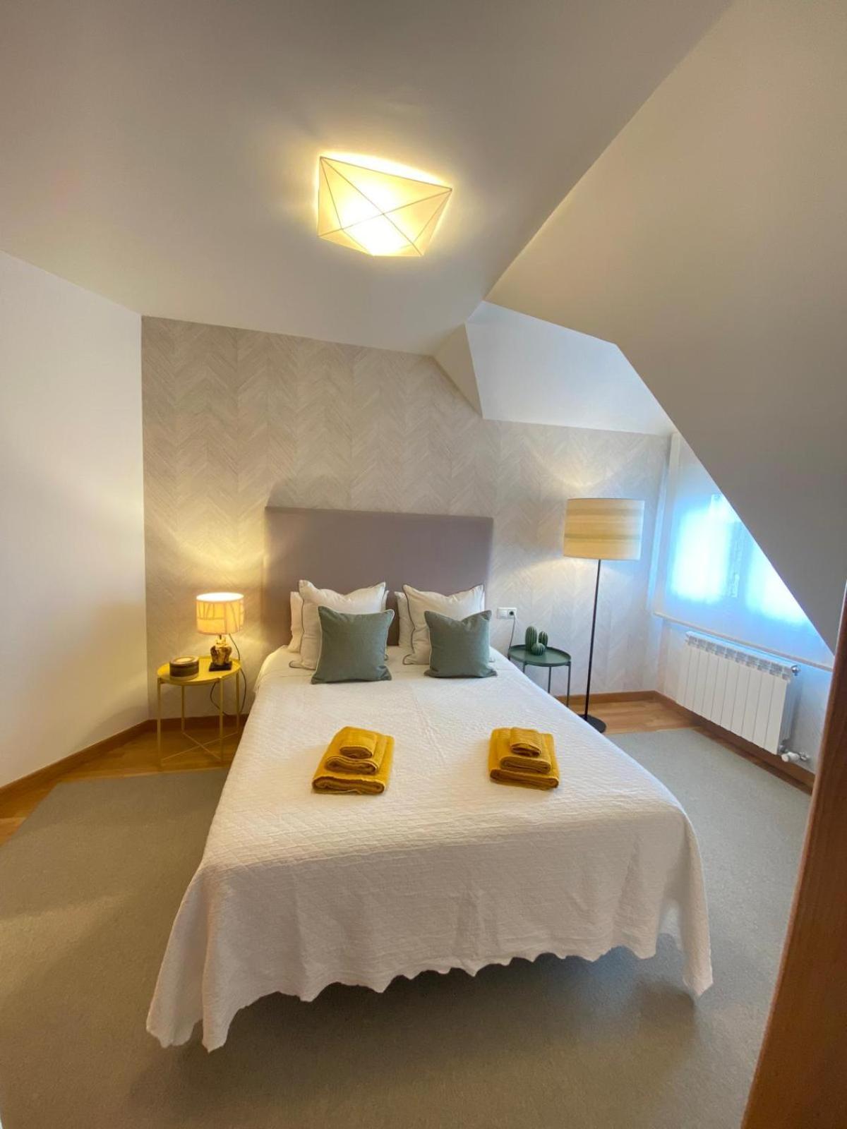 Apartamento Boutique Con Terraza Y Vistas Al Mar. Porto Vilanova 阿罗萨新镇 外观 照片
