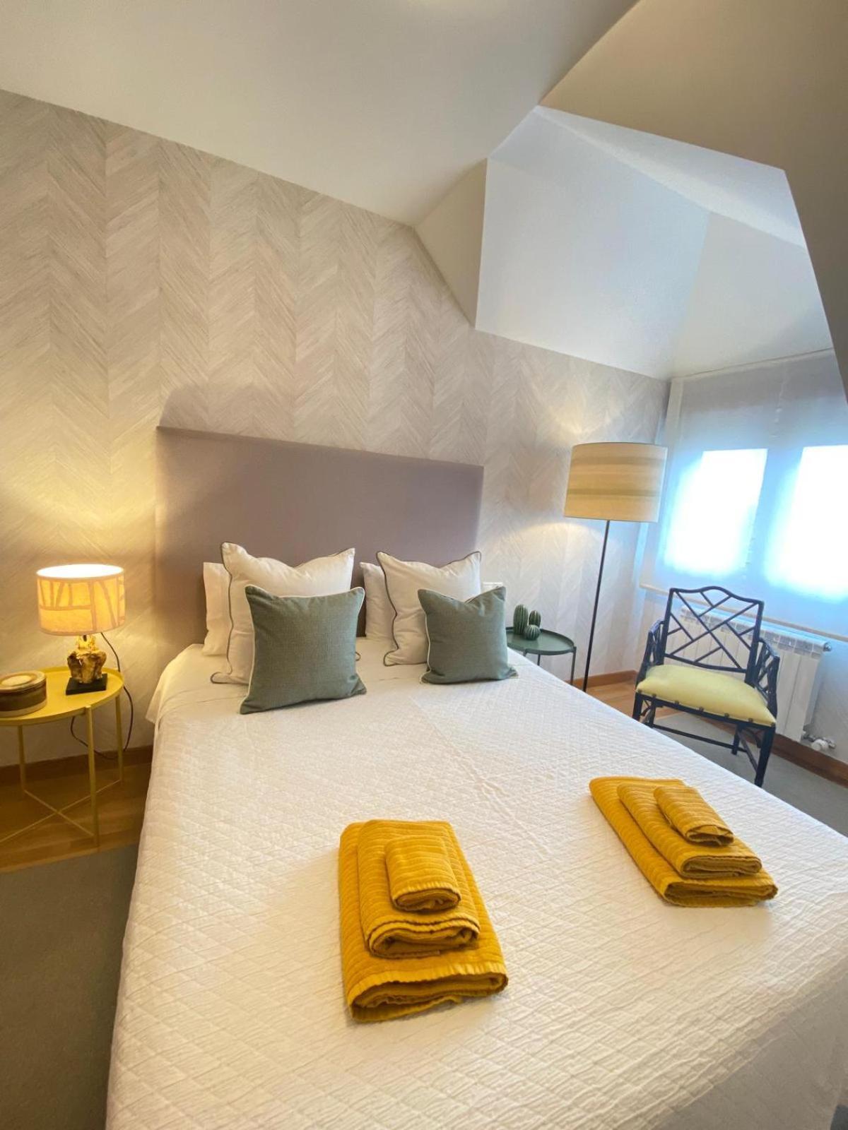Apartamento Boutique Con Terraza Y Vistas Al Mar. Porto Vilanova 阿罗萨新镇 外观 照片
