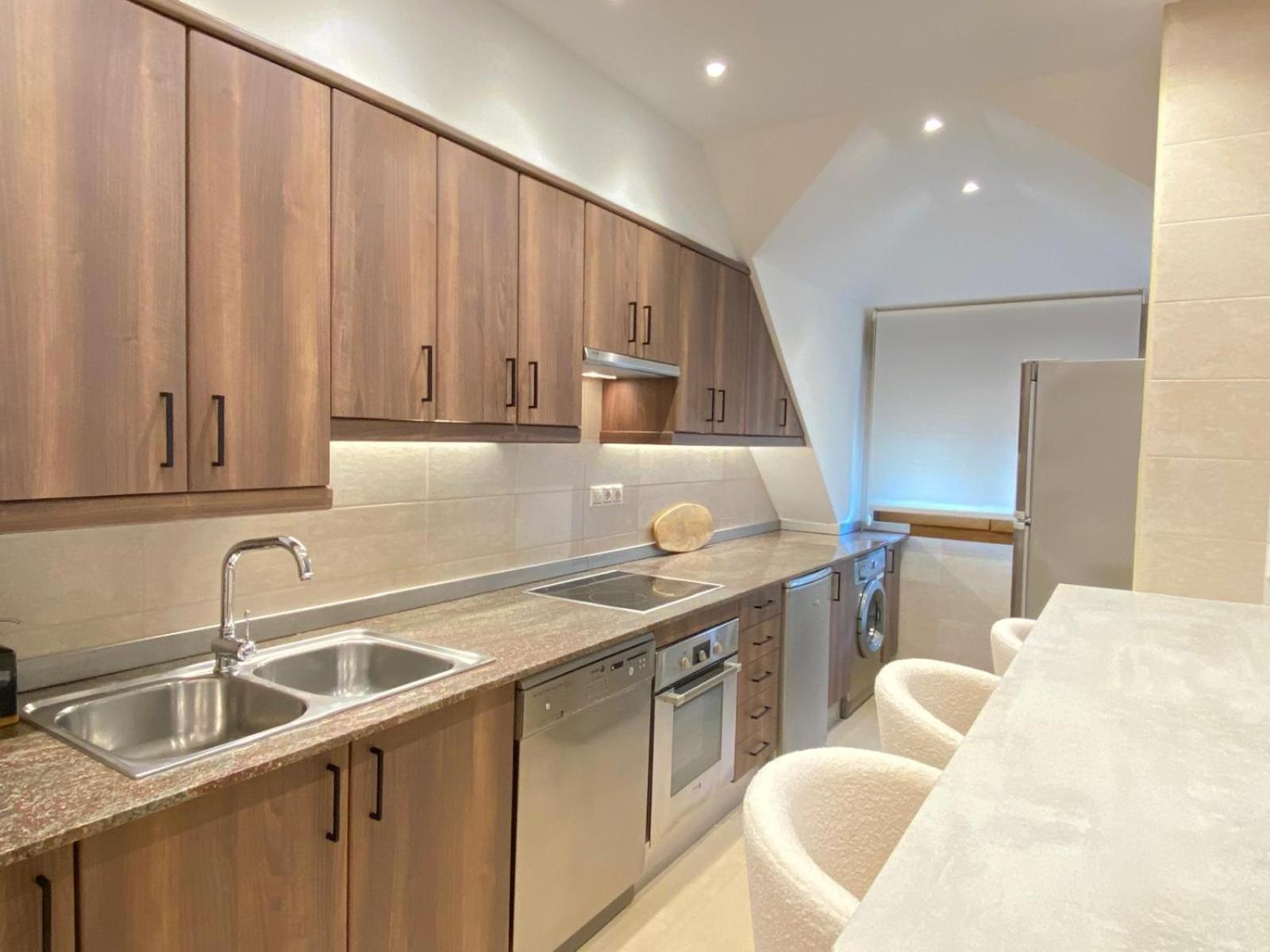 Apartamento Boutique Con Terraza Y Vistas Al Mar. Porto Vilanova 阿罗萨新镇 外观 照片